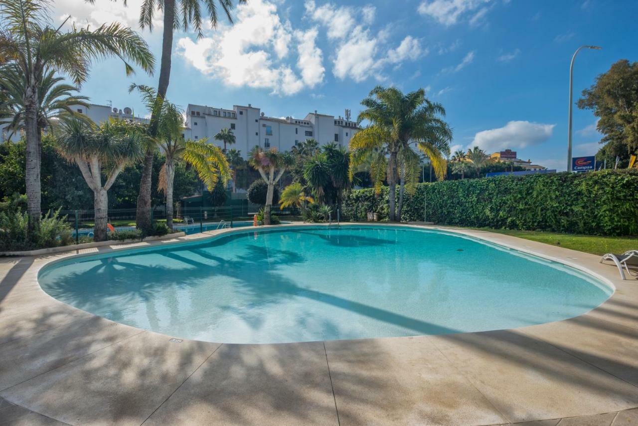 Jardines Del Puerto Apartment Марбеля Екстериор снимка